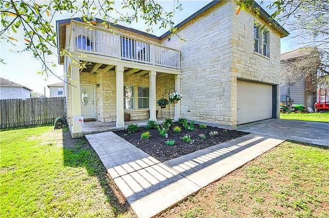 1st image of 76 Elm Hill Ct