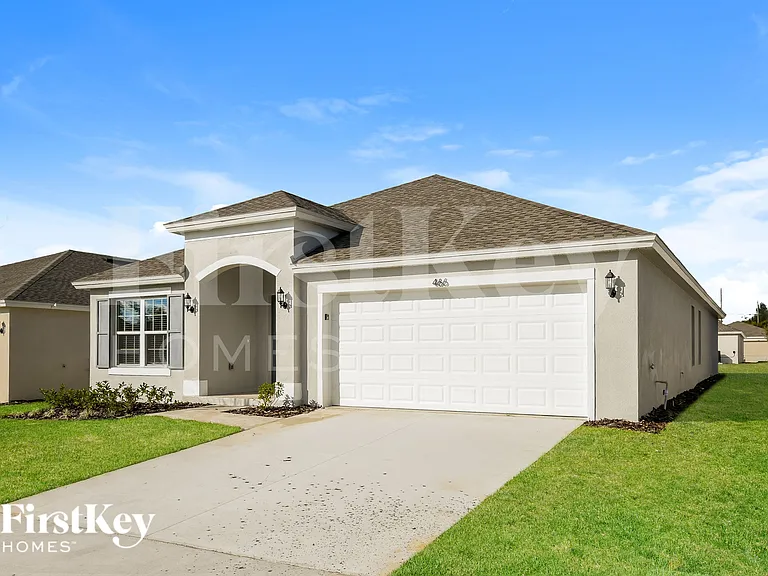 466 Earhart Dr — Photo 2