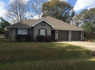 500 Lancaster Dr, Lafayette, LA 70506