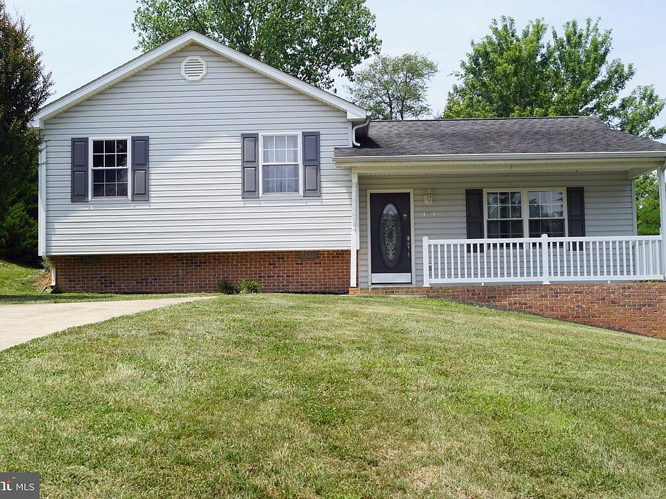 1st image of 424 Meghann Dr