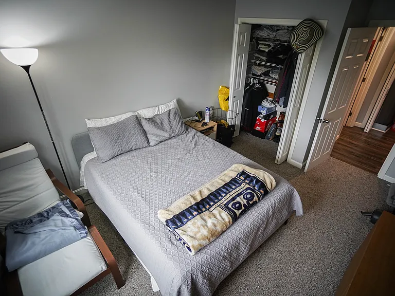 450 Somerset Ave #501 — Photo 7