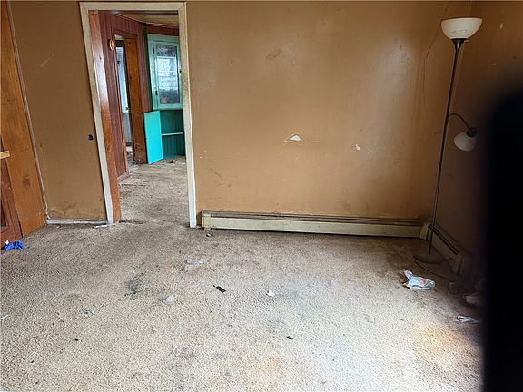 5th image of 130 Bank St