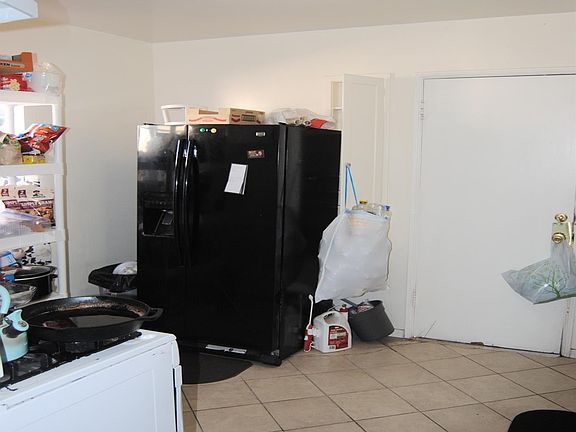 5th image of 1430 Nancy Ave