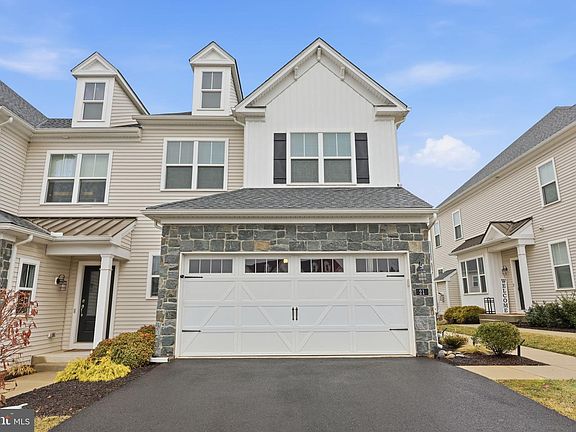 2nd image of 21 Spring Mill Rd #12