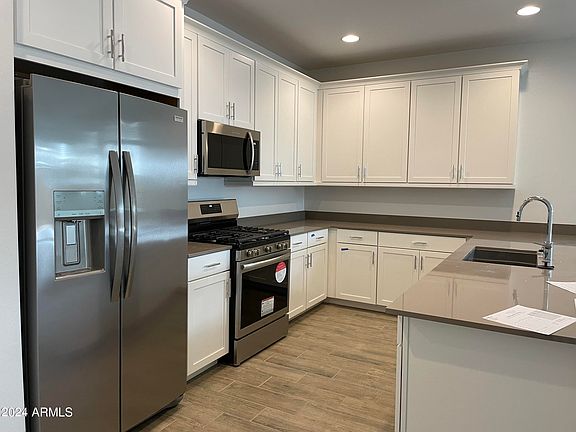 3rd image of 4207 E ENMARK Drive