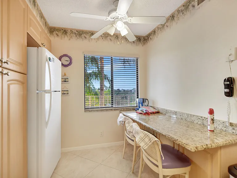7310 Ashford Pl #405 — Photo 11