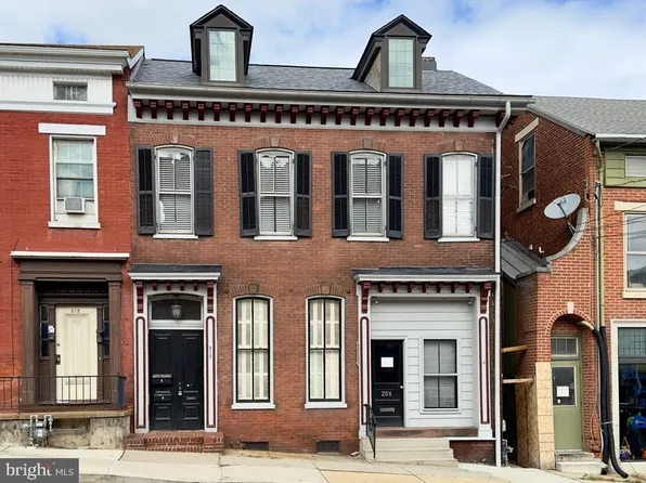 208-210 Hellam St, Wrightsville, PA 17368