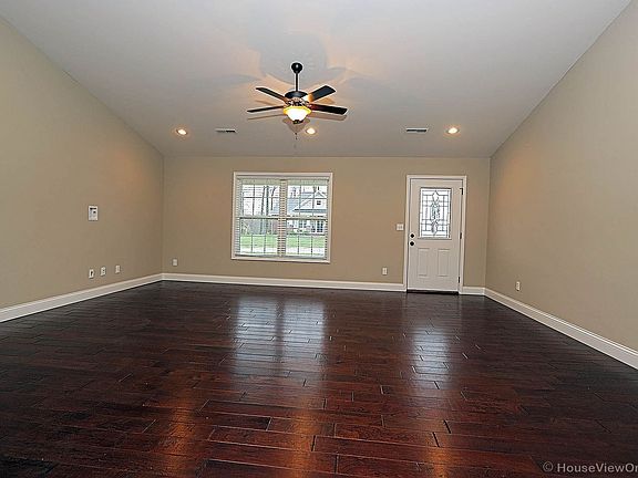 2nd image of 2618 Copperfield Ct