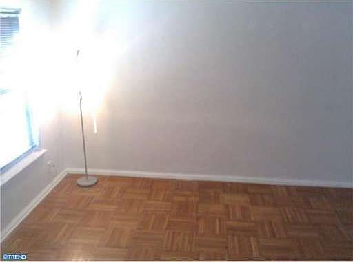 1st image of 629 Rosalie St