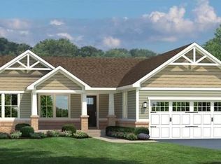 952 Cedar Grove Dr, Tipp City, OH 45371