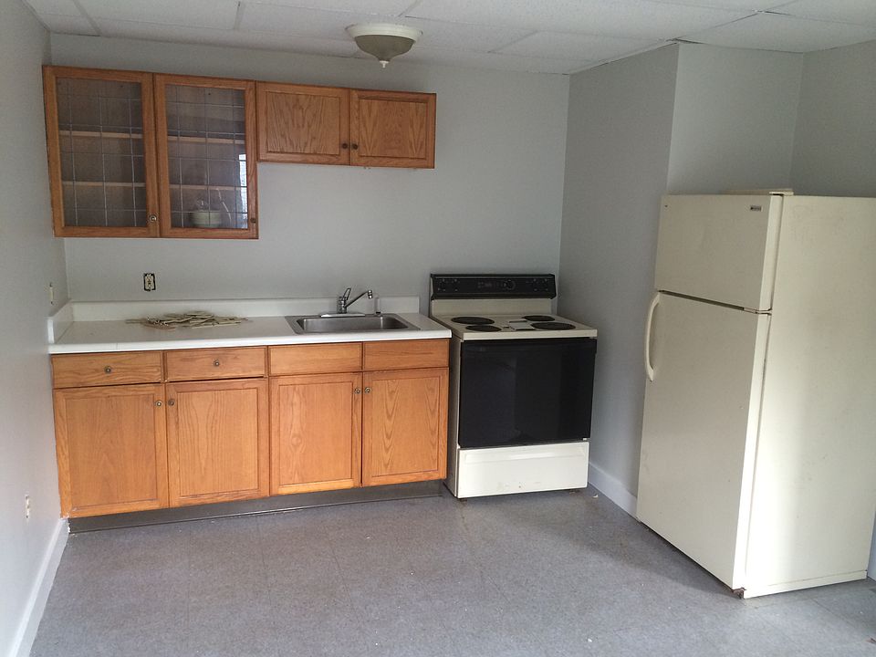 Eat in kitchen
