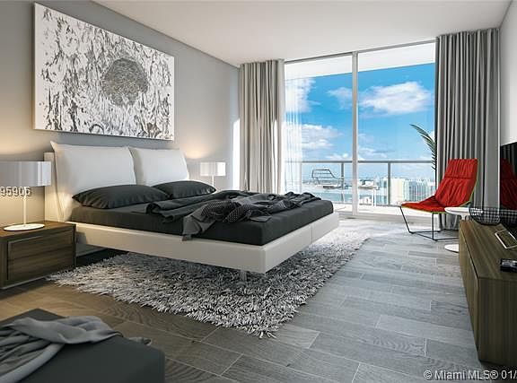 5th image of 3401 Ne Ave #1401