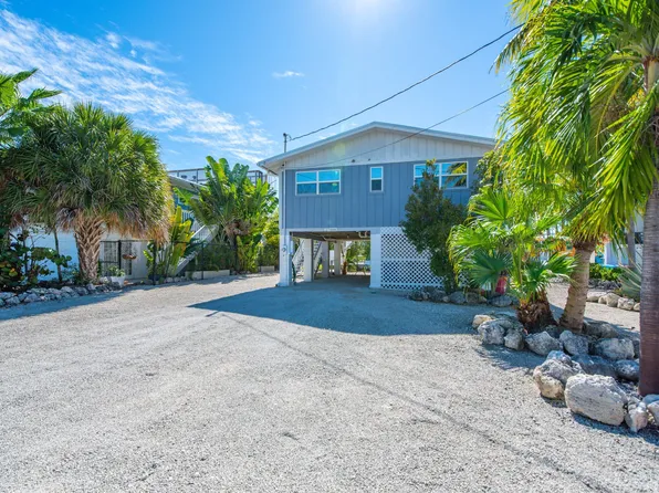 27448 Haiti Ln, Ramrod Key, FL 33042