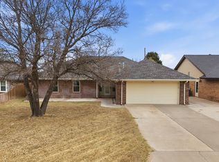 1919 Blue Sage Dr, Guymon, OK 73942