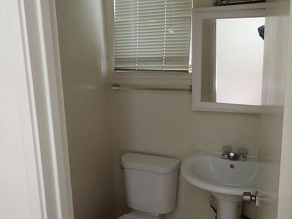 3rd image of 7109 Chandler Dr