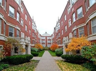 212 N Oak Park Ave APT 3DD, Oak Park, IL 60302
