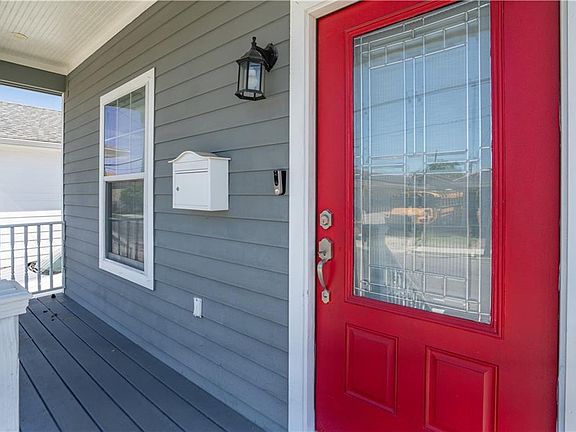 4th image of 4127 Thalia St