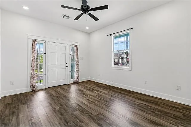 431 S Genois St — Photo 5