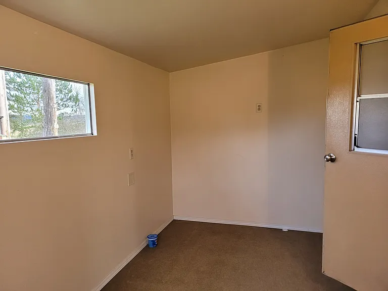 164 Lewis Rd — Photo 13
