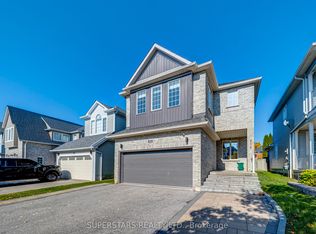 32 Divine Dr, Whitby, ON L1R 2T4