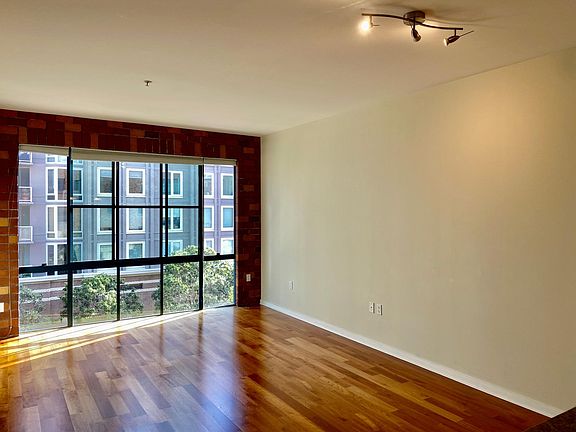 4th image of 88 Townsend St APT 304