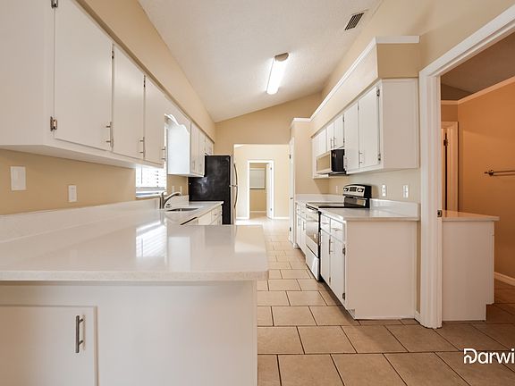 2nd image of 15224 SW 37th Ter