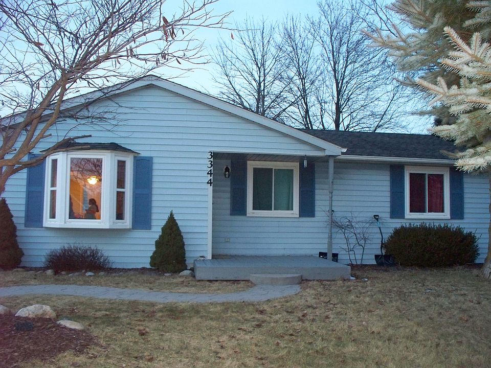 1st image of 3344 Lake Dr
