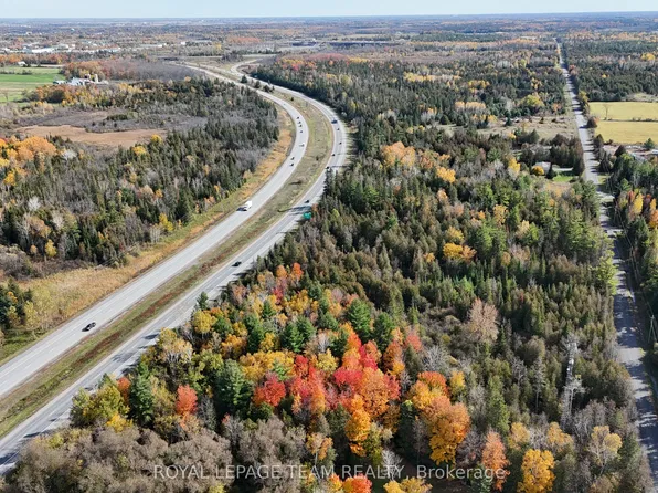 560 David Manchester Rd, Ottawa, ON K0A 1L0