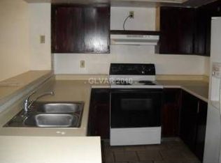 5647 Vineyard Ln, Las Vegas, NV 89110