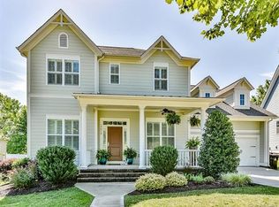 19018 Cypress Garden Dr, Davidson, NC 28036