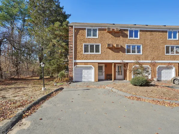 39 Farmington Avenue #D4, Plainville, CT 06062