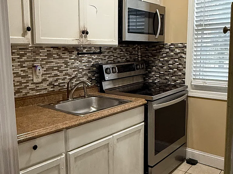117 E Haverhill St #1 — Photo 11