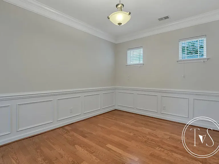 175 Summer Hill Ct — Photo 9