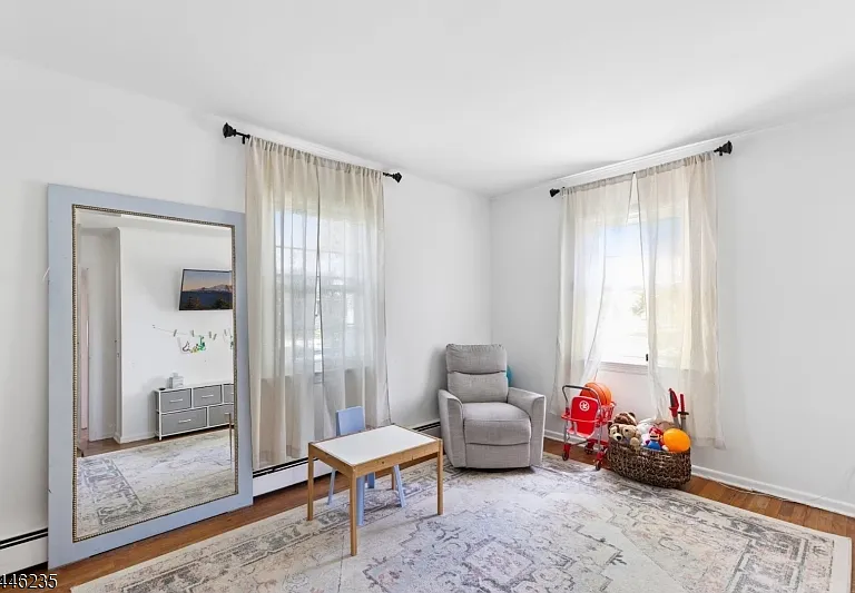 329 Maplewood Ave — Photo 10