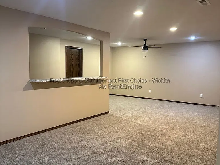 1548 W Hickory St — Photo 21