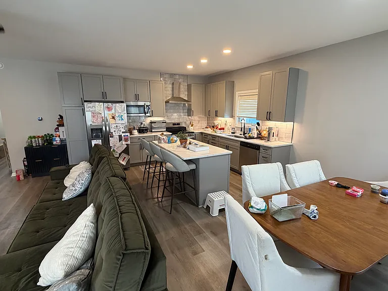 2047 Ruckle St — Photo 23