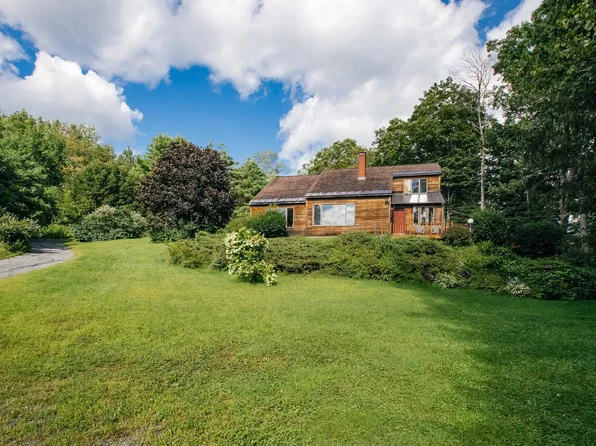75 Hatley Road, Hartford, VT 05001