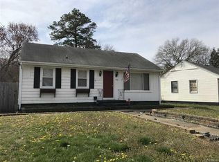 2016 N Whitehill Dr, Petersburg, VA 23803