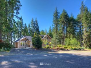 871 E Vine Maple Ln, Union, WA 98037