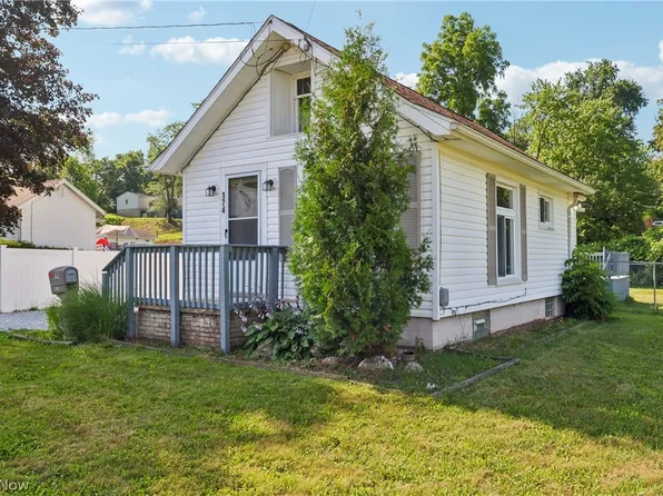 174 Yonker St, Barberton, OH 44203