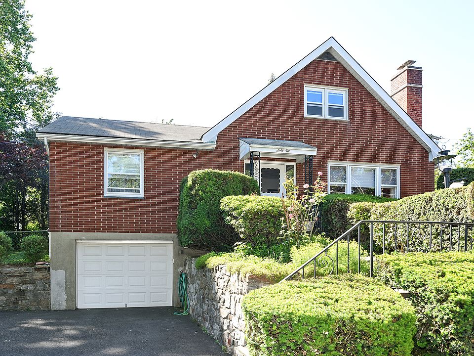 1st image of 62 Preston Ave