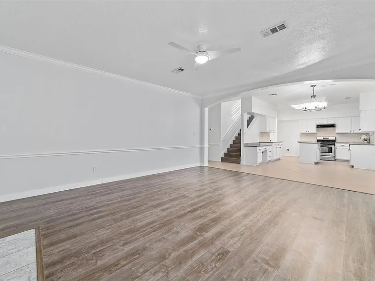 20415 Longspring Dr — Photo 6