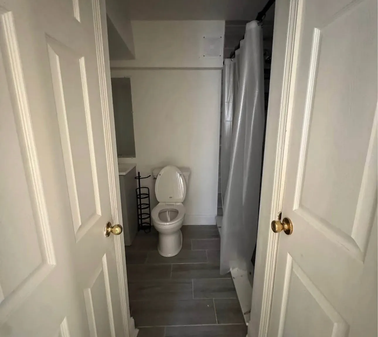 1 bed, 829 sqft, $1,200 — Photo 4