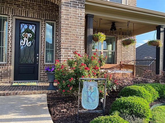 3rd image of 540 Darian Dr