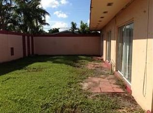 2621 NW 42nd Ave, Lauderhill, FL 33313