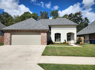 132 Gable Crest Dr, Lafayette, LA 70508