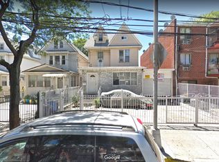 4054 Case St, Elmhurst, NY 11373