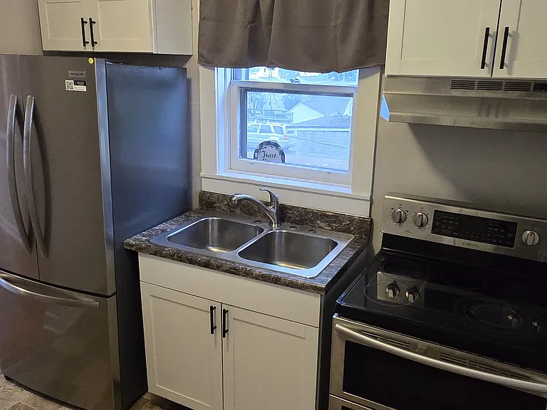2226 Reading Ave #D — Photo 2
