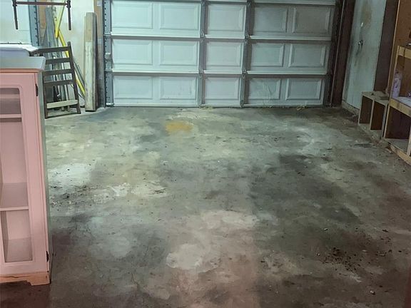 4th image of 732 Sunset Lakes Blvd SW