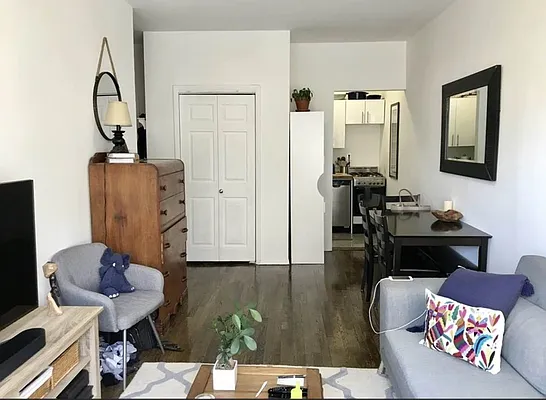 Rented by Compass | media 4